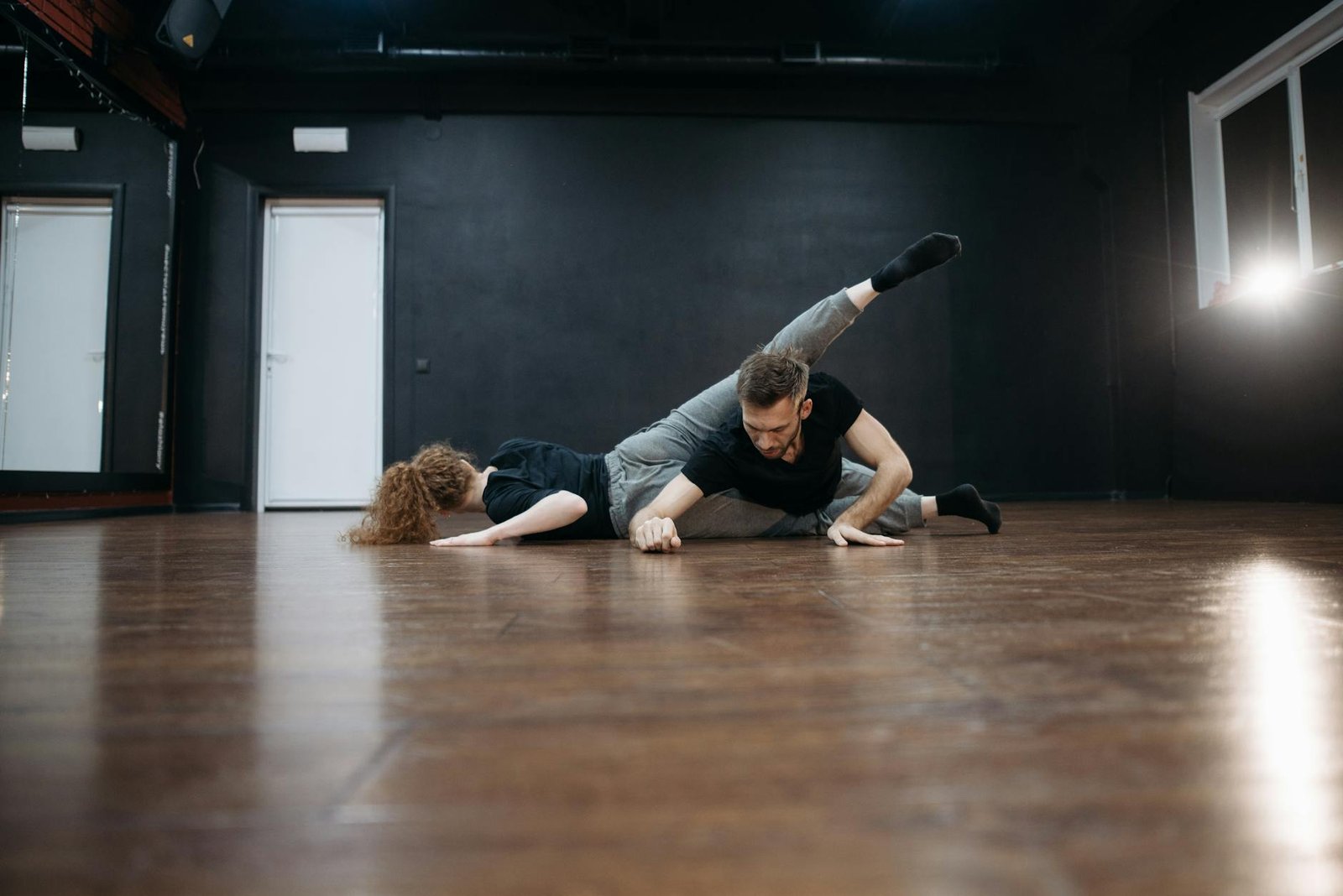 Contemporary Dance Explained: What It Is, Where It Comes From, and How to Start