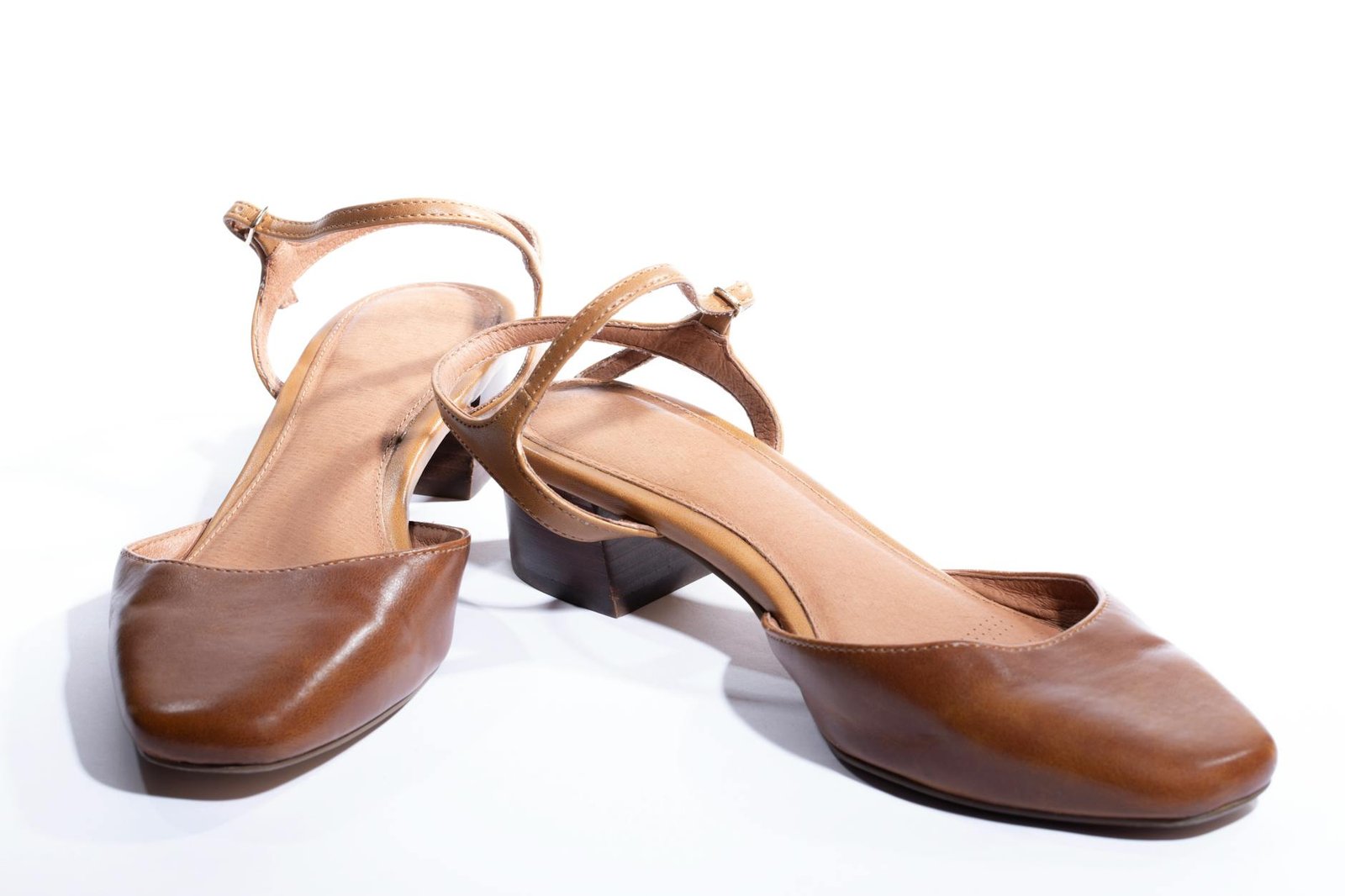 Capezio Jr. Footlight Character Shoe