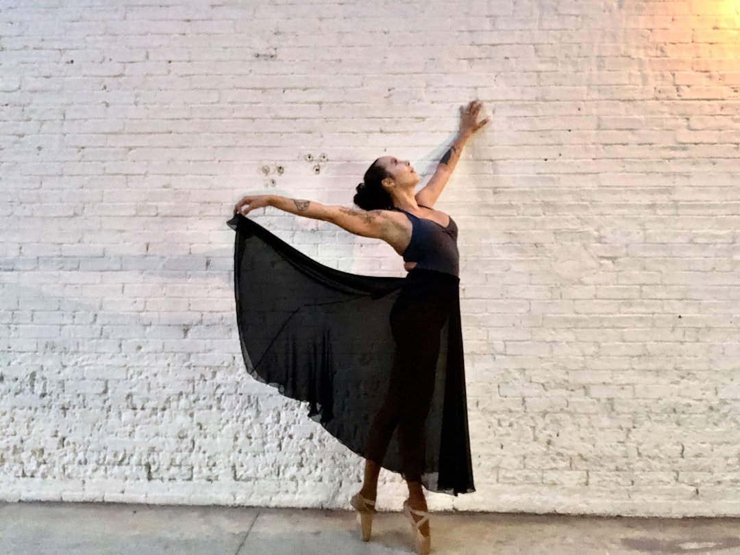 HOEREV Basic Chiffon Ballet Wrap Skirt