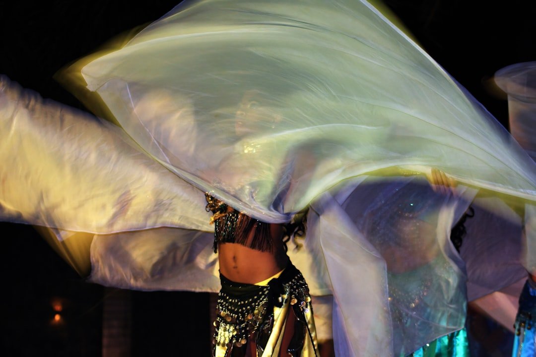 Belly Dance for Beginners: Techniques, History, and Your First Moves