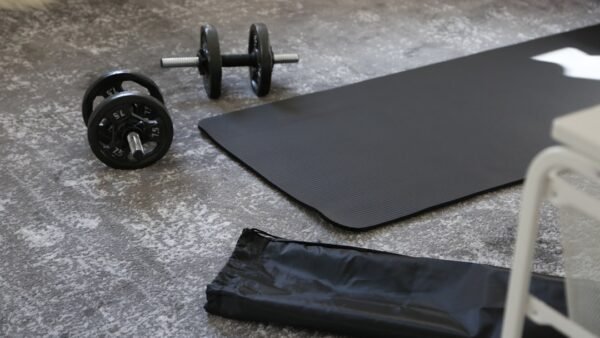 Best Budget Yoga Mats for Dancers: Affordable Picks for Floor Training