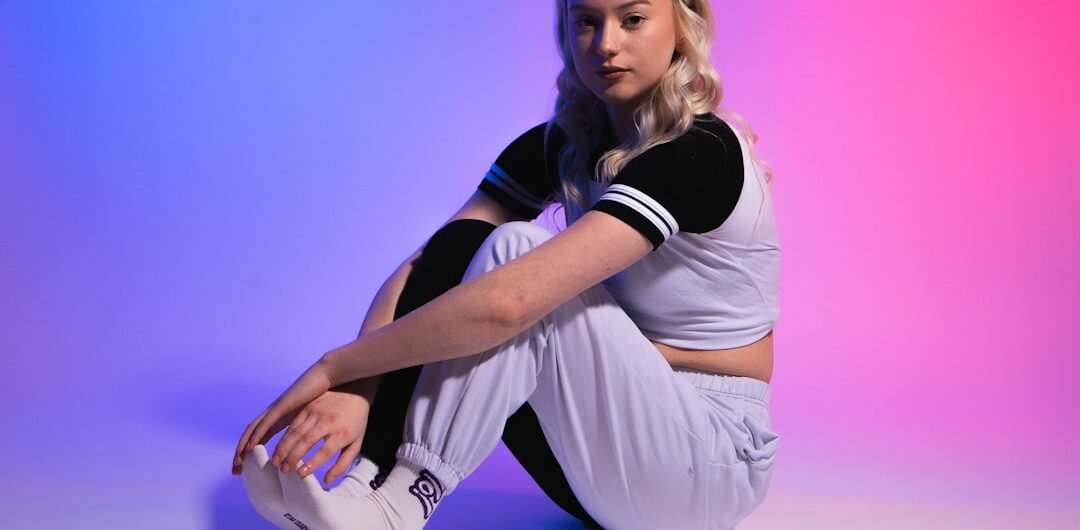 Best Dance Hoodies for Hip Hop: Top Cropped and Zip Picks for Class
