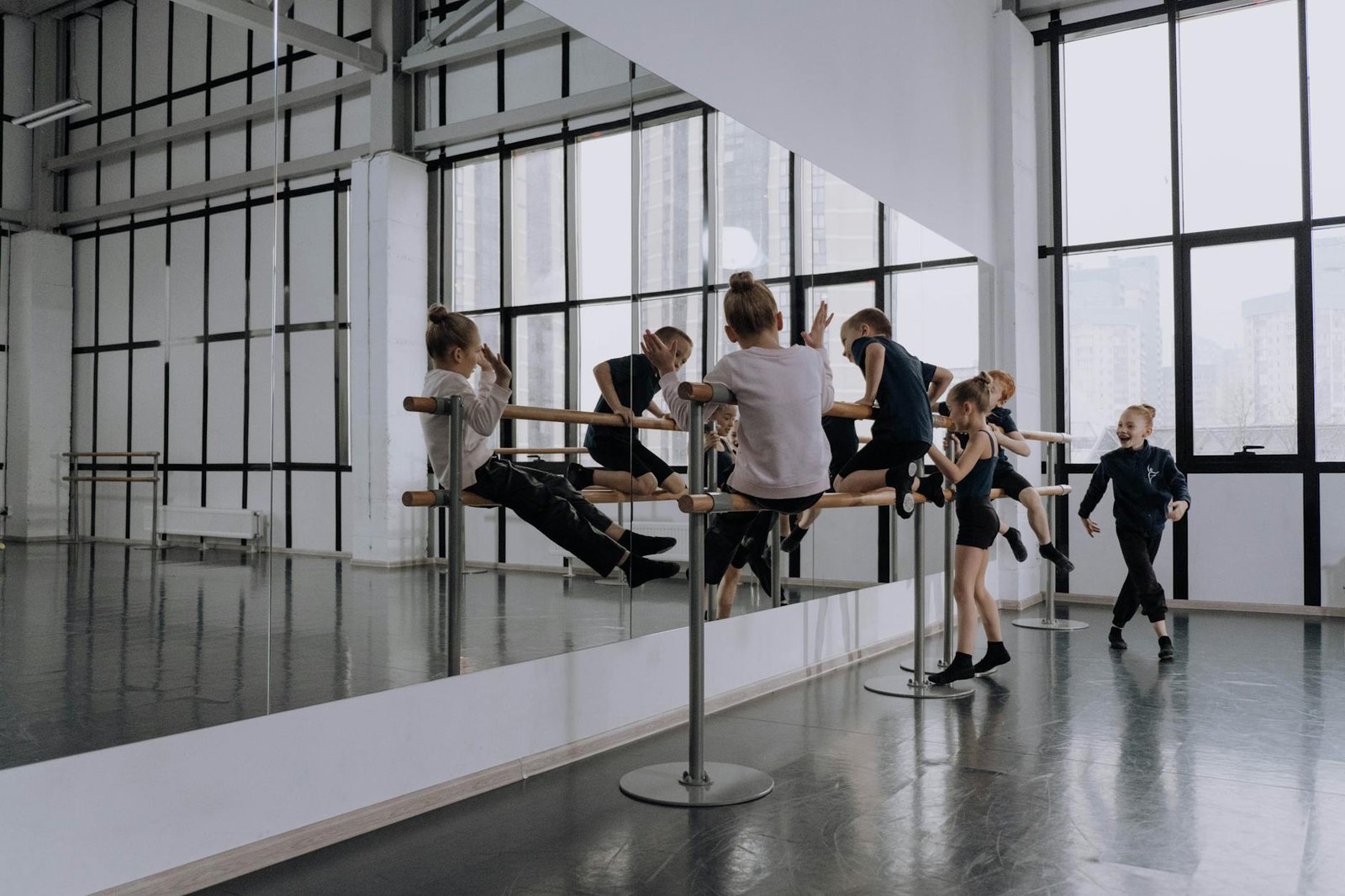 Best Online Jazz Dance Classes for Beginners in 2026: Your Complete Guide to Getting Started