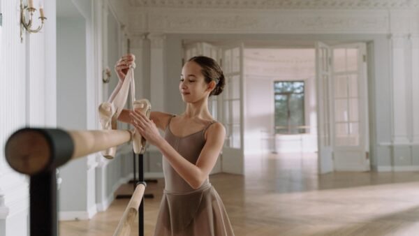 Best Portable Ballet Barres: Top Freestanding Picks for Home Practice