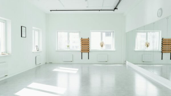 Best Smart Mirrors and Tech for Home Dance Training: Your Ultimate Guide