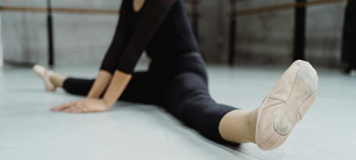 Best Split-Sole vs Full-Sole Ballet Shoes: The Complete Guide for Every Dancer