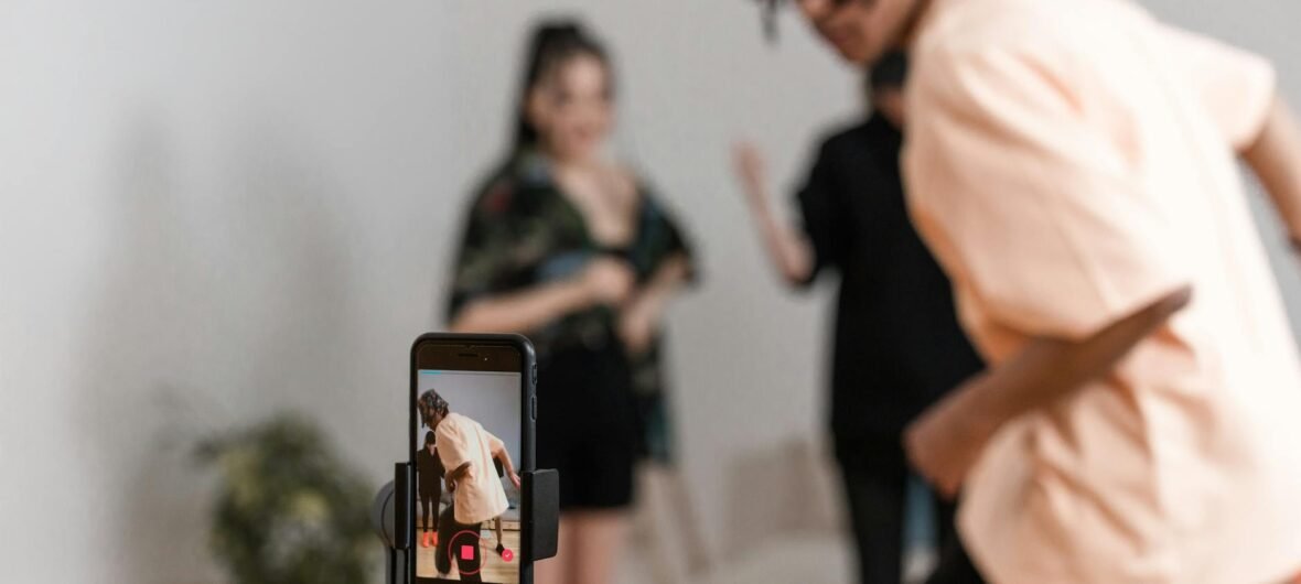 How to Use TikTok to Learn Dances Step by Step: The Ultimate Beginner’s Guide