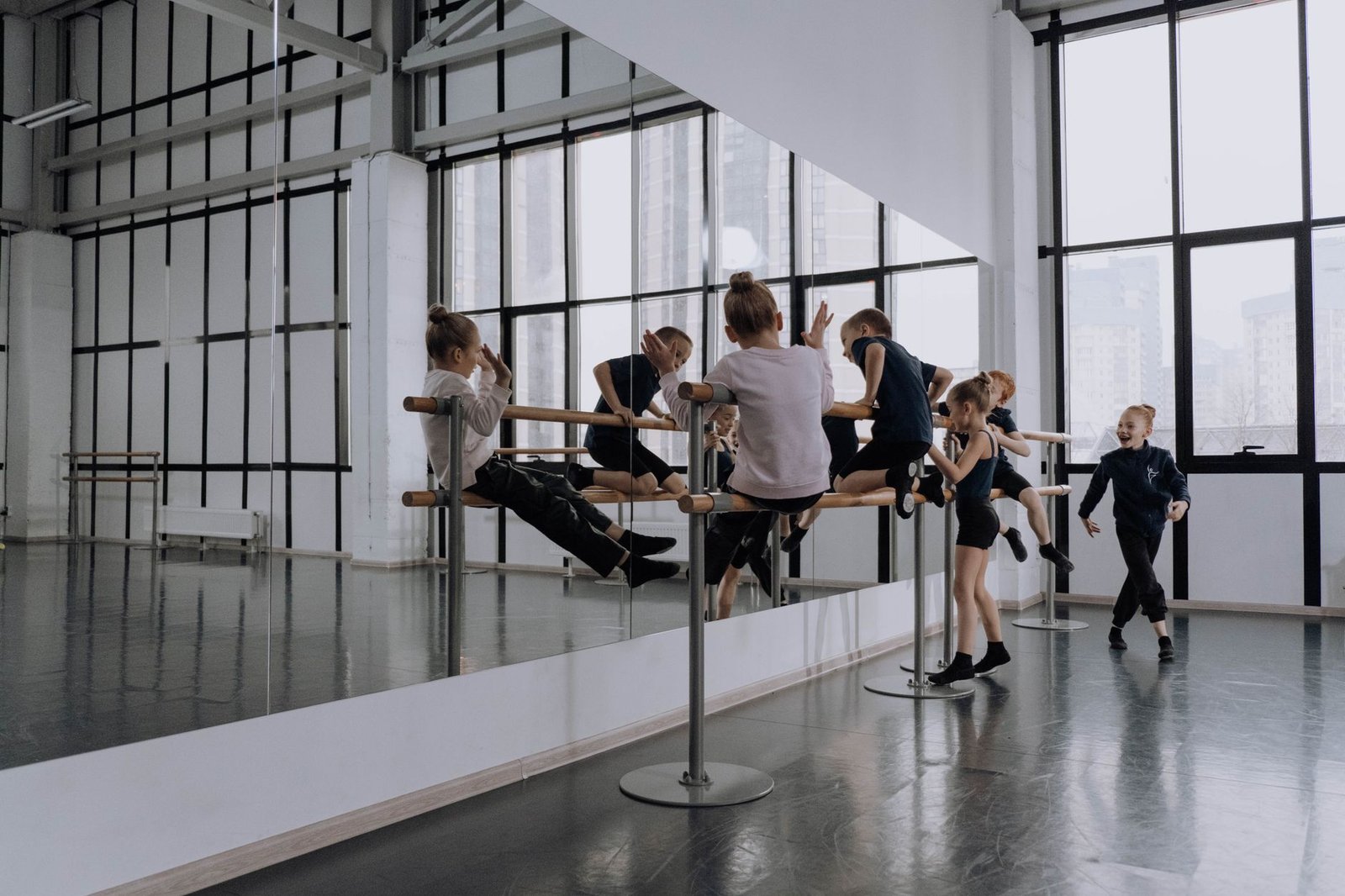 Fab Glass wall mirror for dance studio ballet