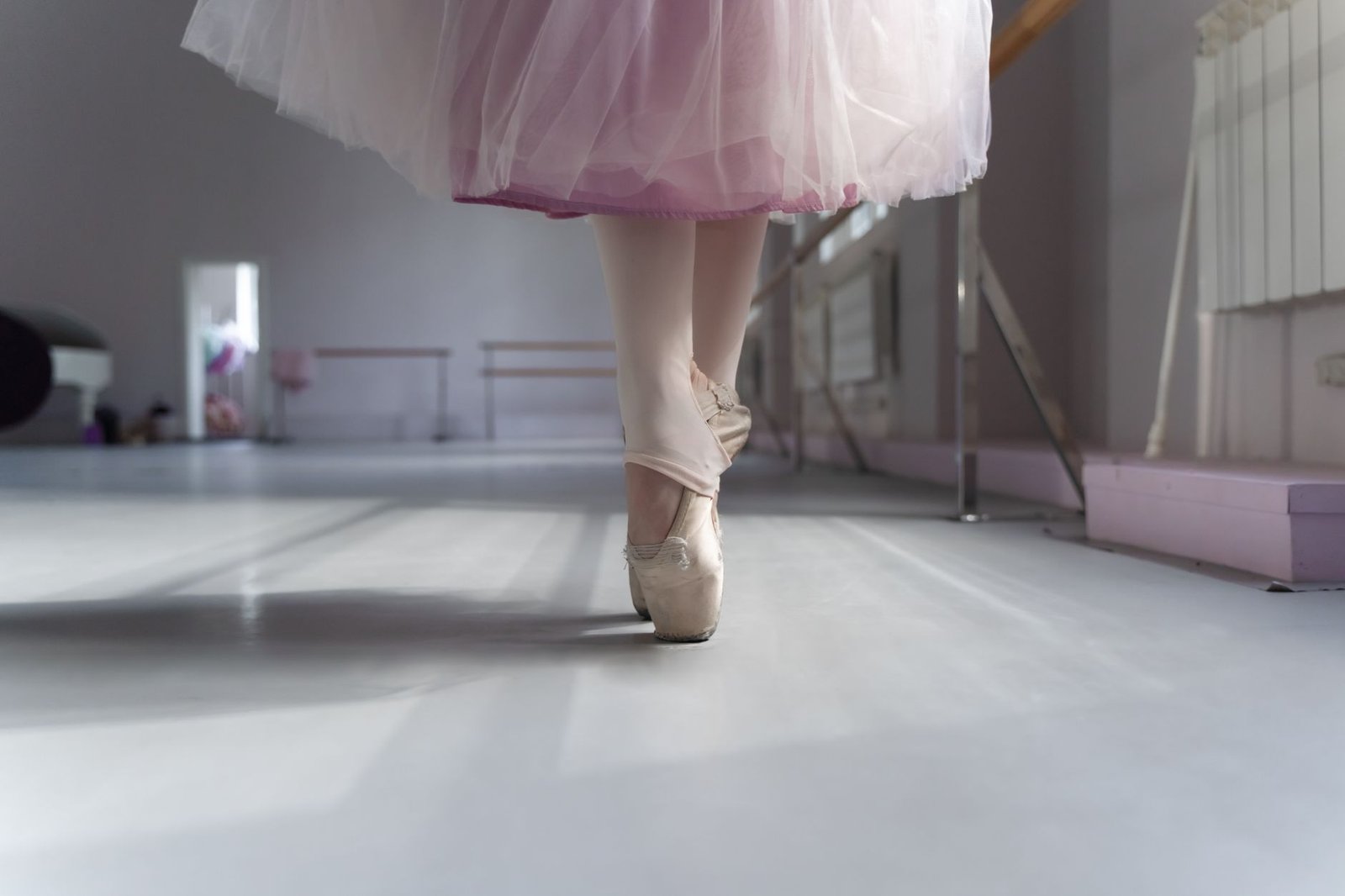 FloorMaster Shock-Absorbing Dance Studio Foam Tile