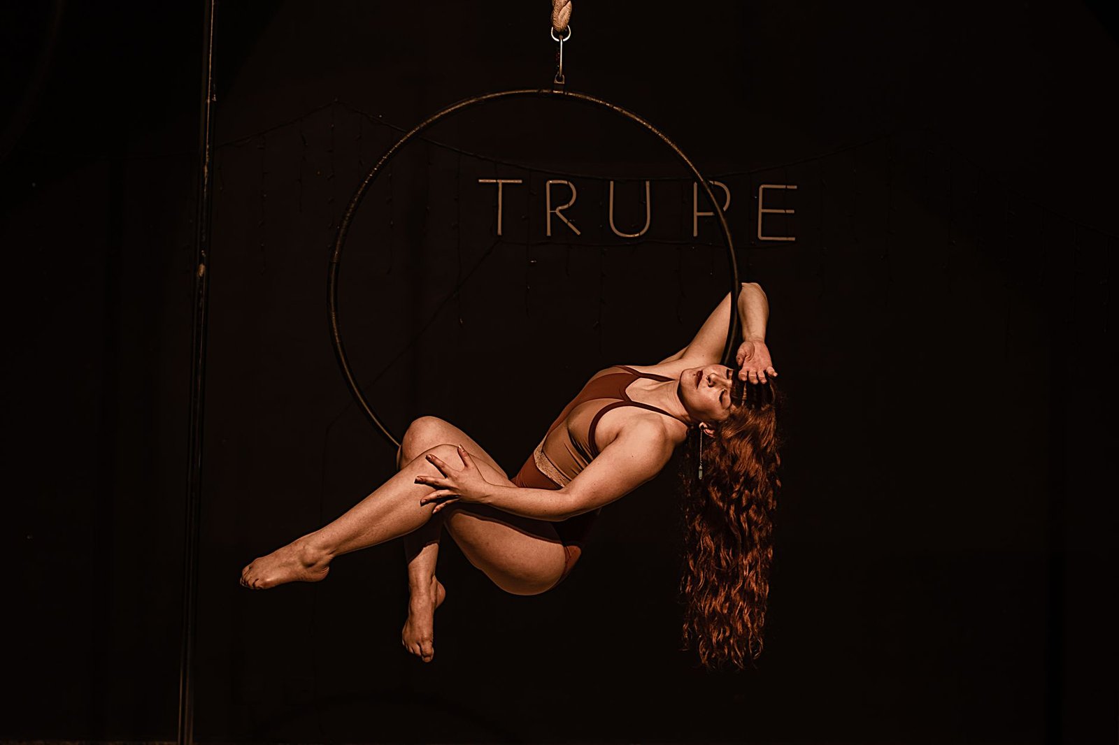 Steel Aerial Hoop Lyra 36-Inch Single Point Tabletop
