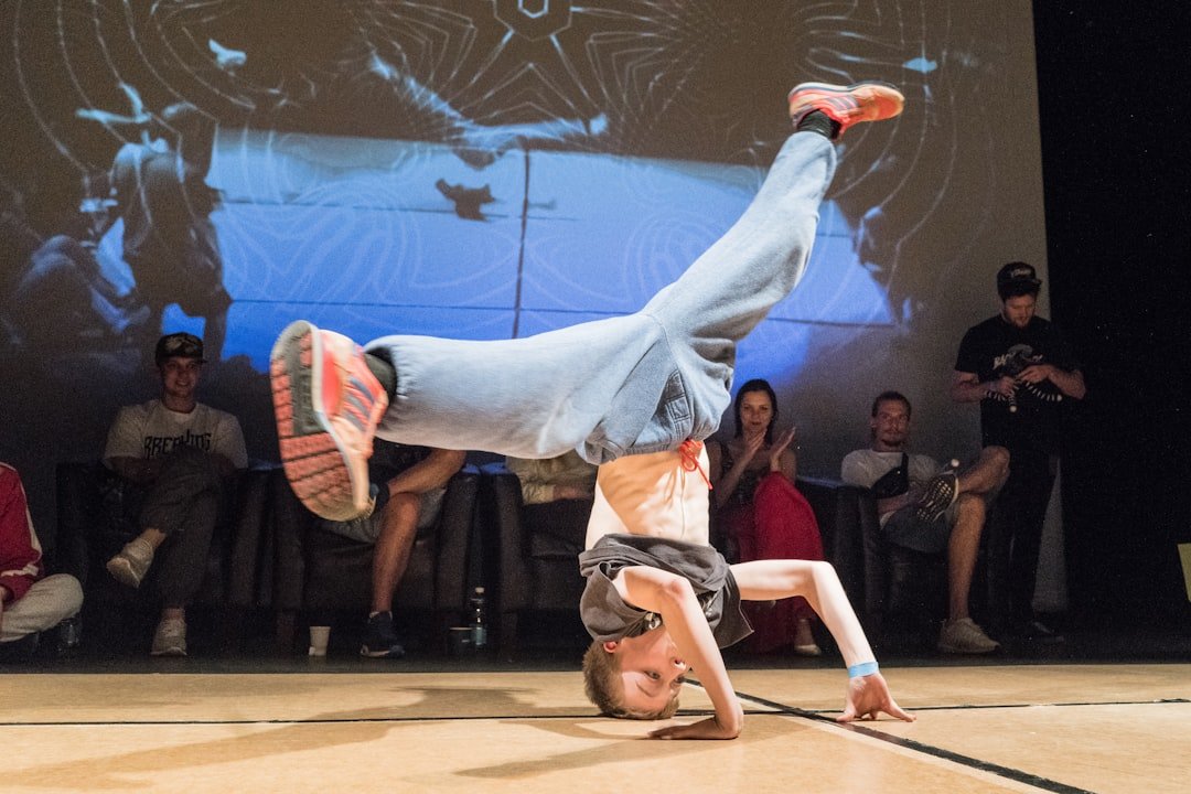 B-Boy Breakdance Practice Cardboard Linoleum Floor Kit Training