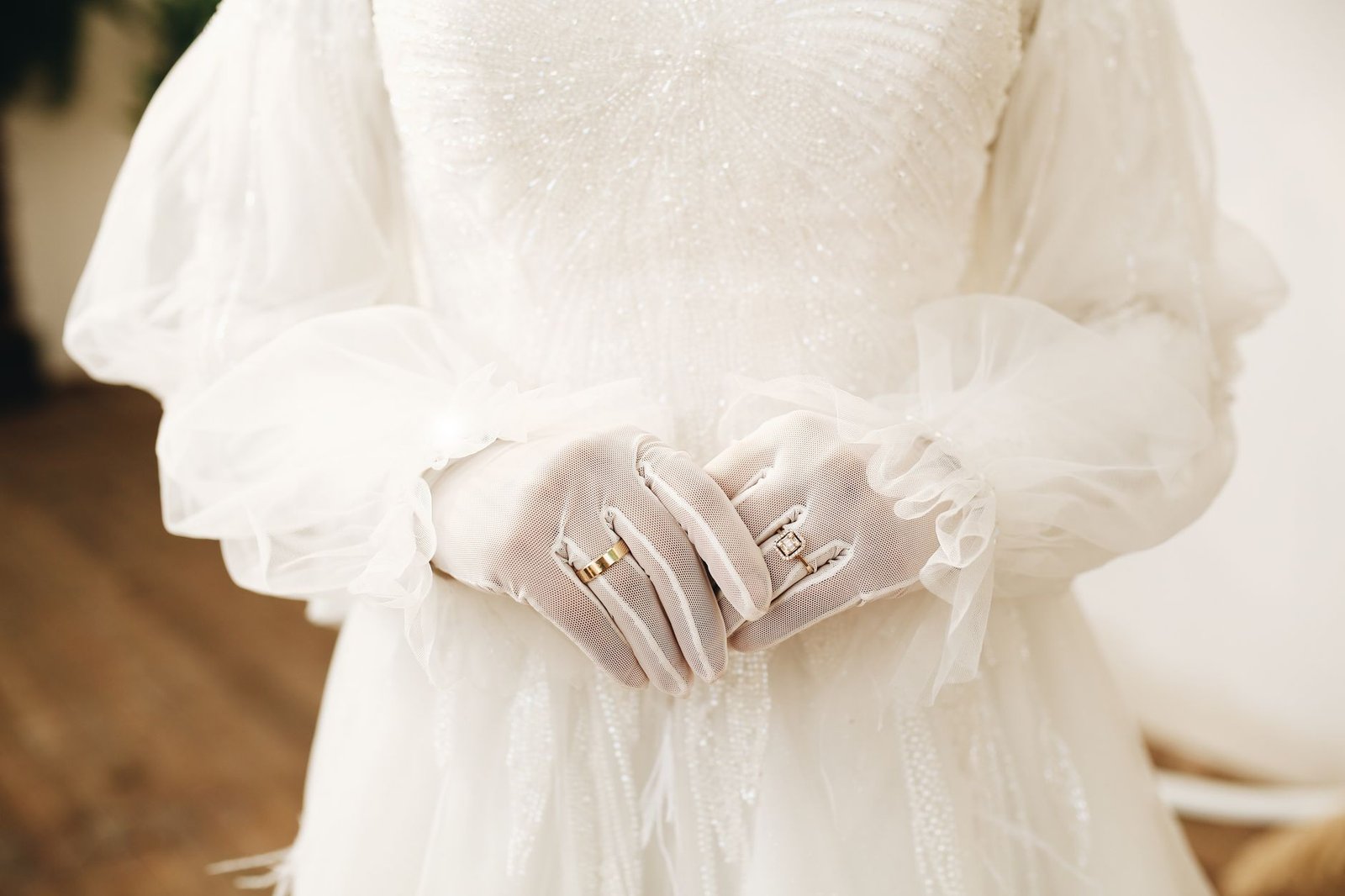 Lace Bridal Gloves Short Wrist Wedding Dance Performance Vintage