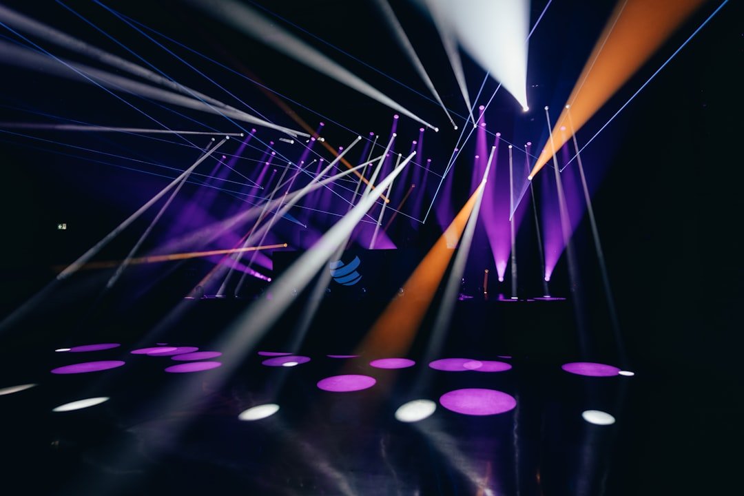 Eliminator Frost FX LED wash light for dance stage