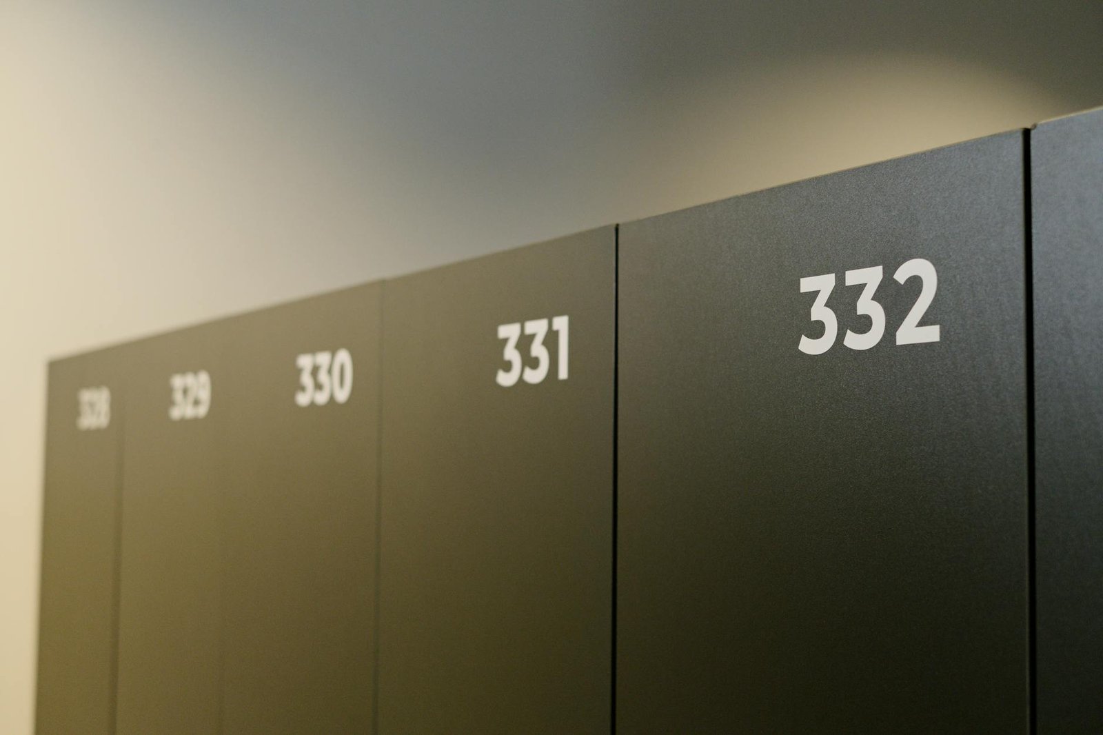 Number Holder with Number Board Accessory Ballroom