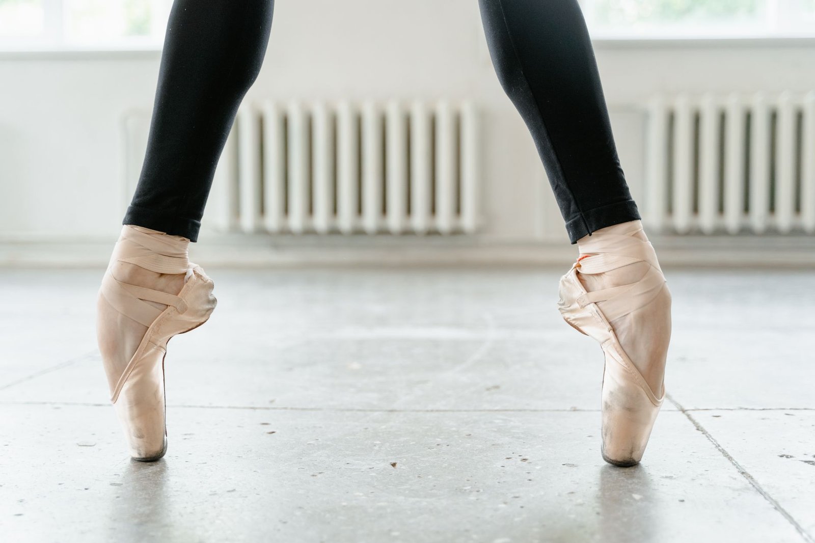 Theatricals rubber toe pad grip pointe shoe non-slip