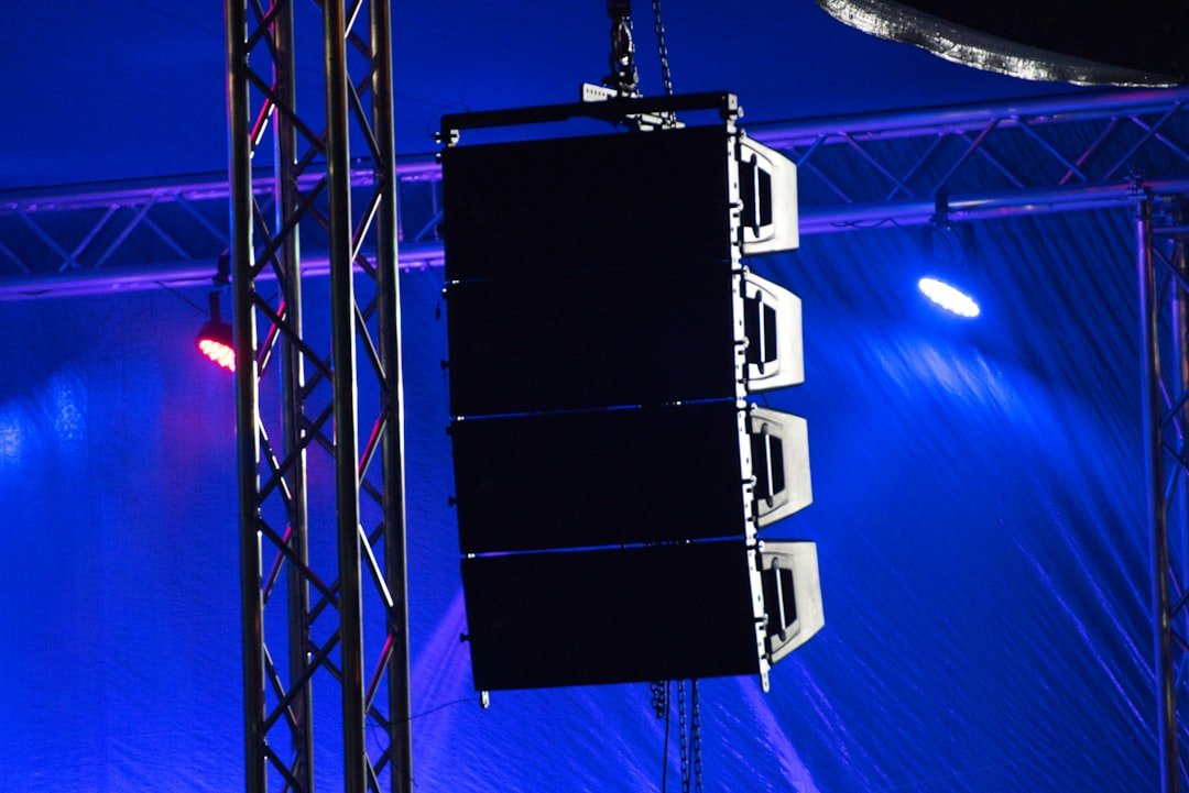 Compact Dance Rehearsal Speaker 50W Portable Teacher Studio