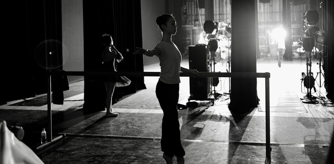 Best Dance Drinkware and Water Bottles: 7 Picks to Keep Dancers Hydrated