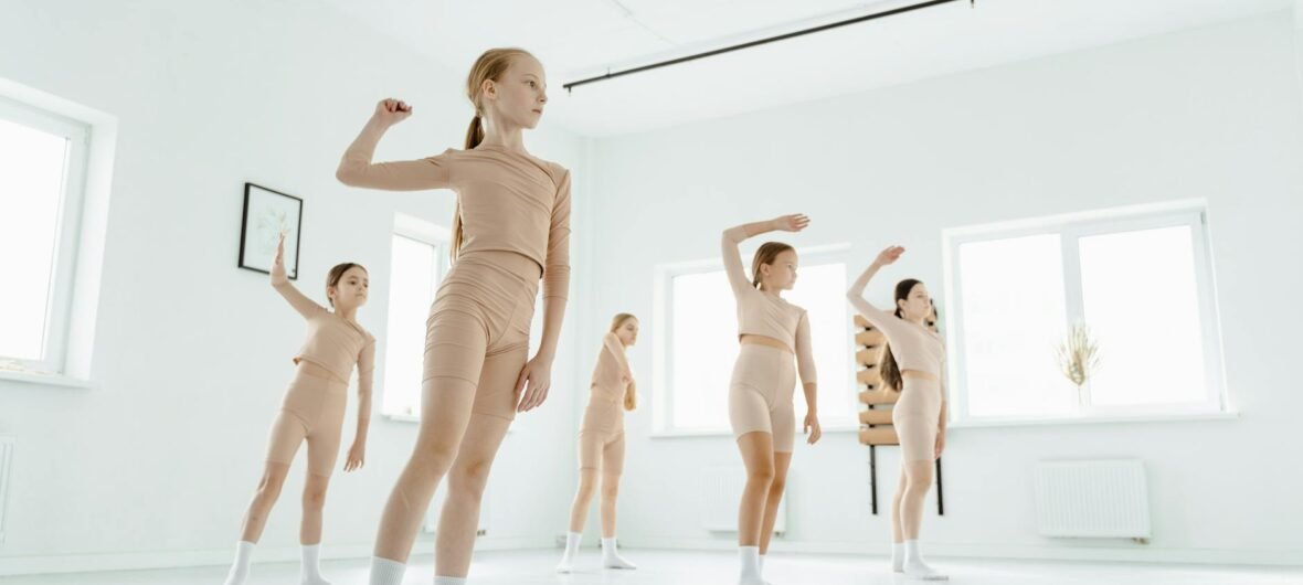 Best Dance Cover-ups and Warm-up Jackets for Women: Top 7 Picks for 2026