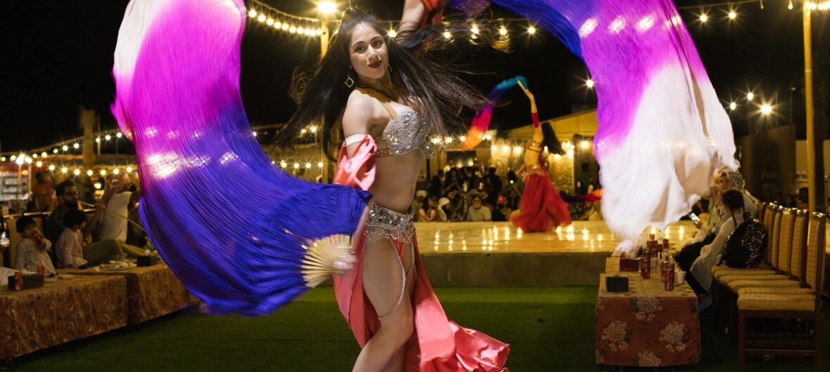 Best Fan Veils for Belly Dance Performance: Top 7 Picks for 2026
