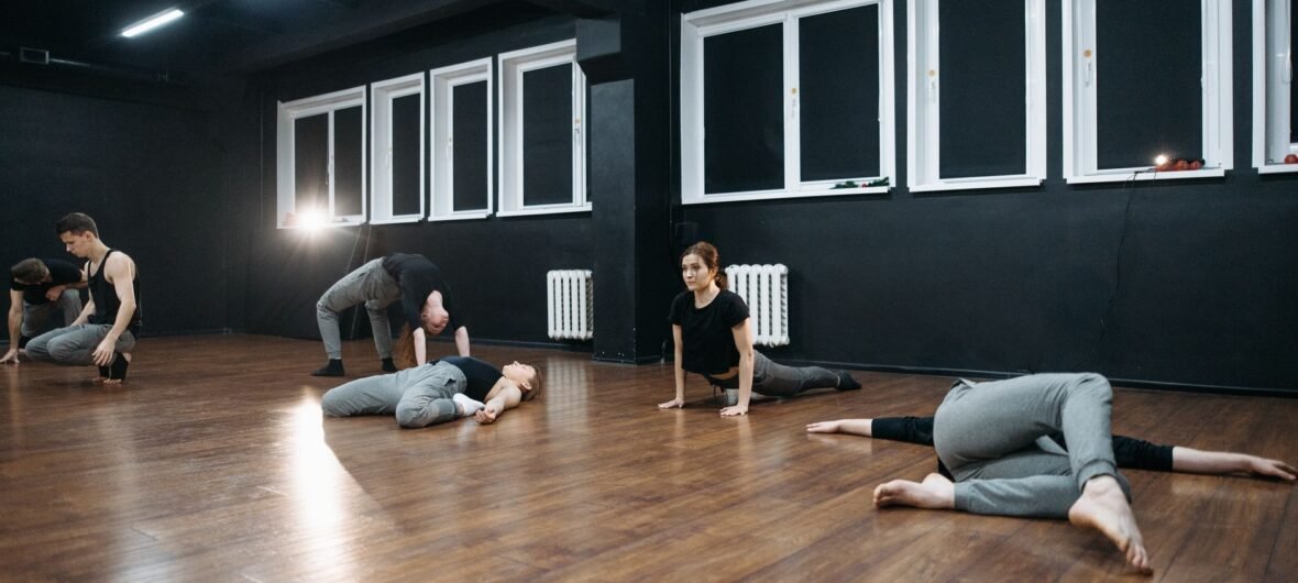Best Mens Contemporary and Modern Dance Performance Tops for Dancers: Top 7 Picks for 2026