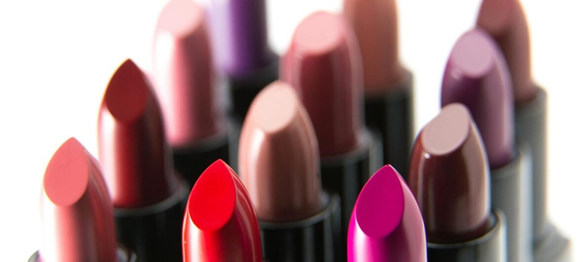 Best Stage Lipstick and Competition Lip Color for Dance Performers: Top 7 Picks for 2026