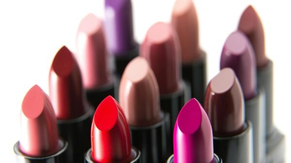 Best Stage Lipstick and Competition Lip Color for Dance Performers: Top 7 Picks for 2026